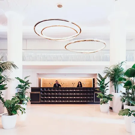 Cadillac Hotel & Beach Club, Autograph Collection-2